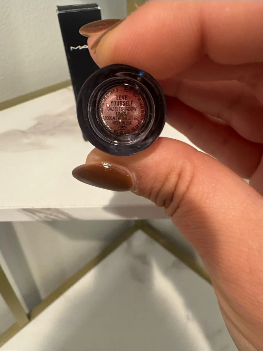 MAC DazzleShadow Liquid